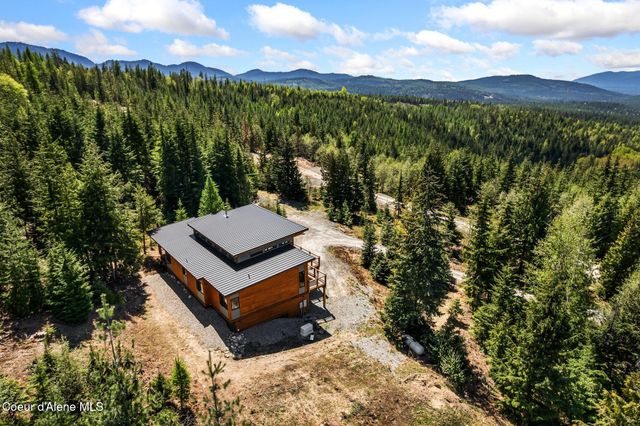 933 Rising Hawk Ridge RD, Sandpoint, ID 83864
