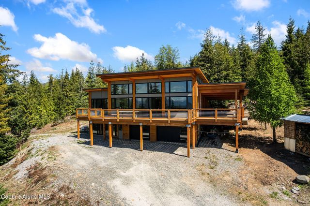933 Rising Hawk Ridge RD, Sandpoint, ID 83864