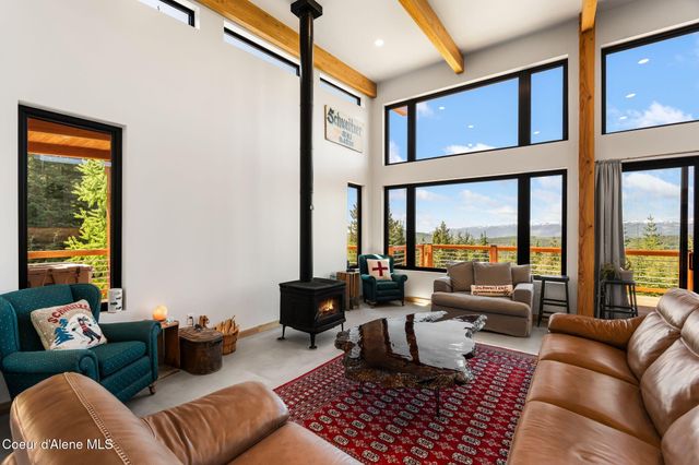 933 Rising Hawk Ridge RD, Sandpoint, ID 83864