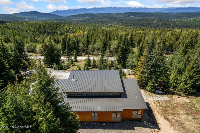 933 Rising Hawk Ridge RD, Sandpoint, ID 83864