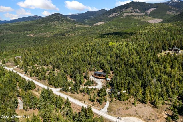933 Rising Hawk Ridge RD, Sandpoint, ID 83864