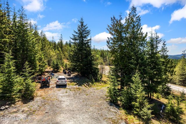 933 Rising Hawk Ridge RD, Sandpoint, ID 83864