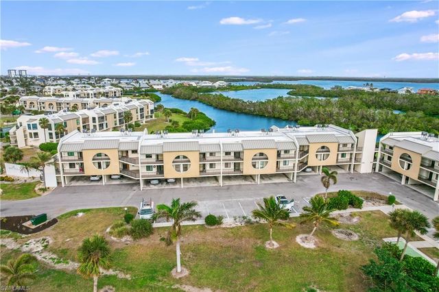 21420 Bay Village DR # 216, Fort Myers Beach, FL 33931