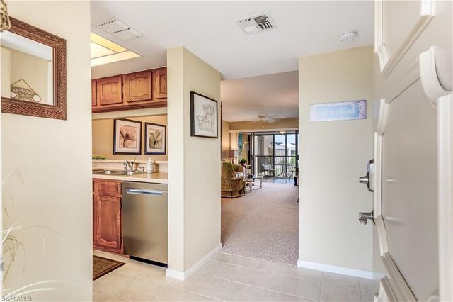 21420 Bay Village DR # 216, Fort Myers Beach, FL 33931