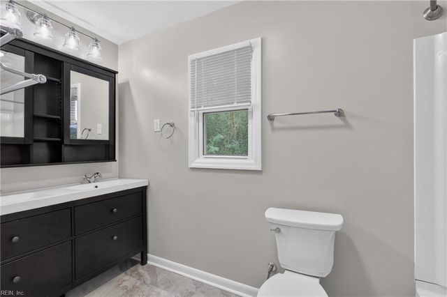 6 Tuckahoe DR, Newport News, VA 23606