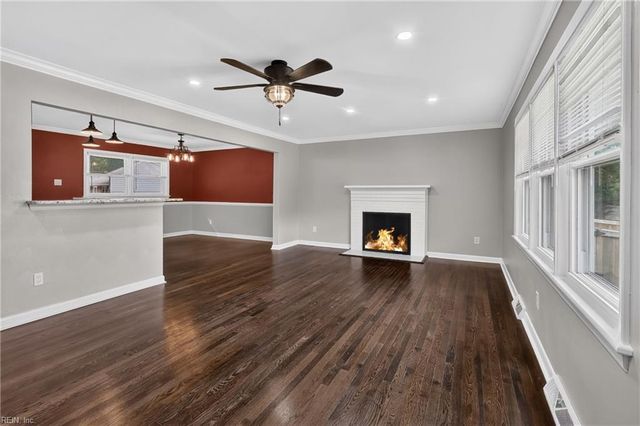 6 Tuckahoe DR, Newport News, VA 23606
