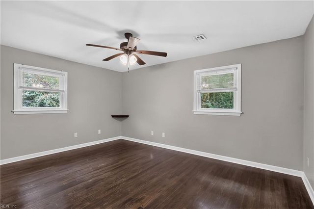 6 Tuckahoe DR, Newport News, VA 23606