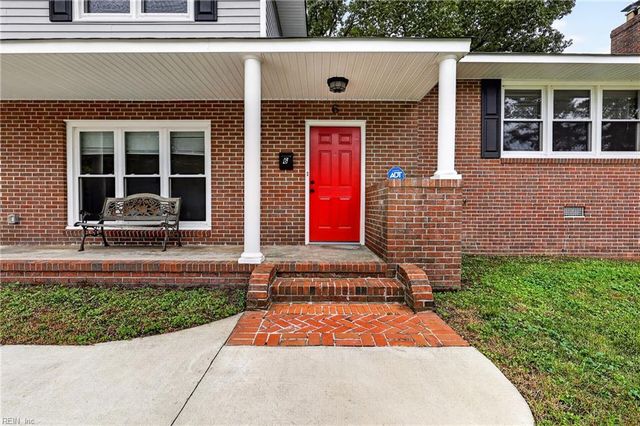 6 Tuckahoe DR, Newport News, VA 23606