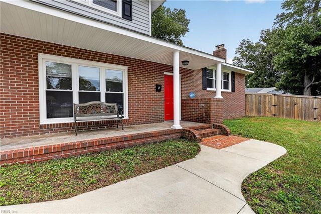 6 Tuckahoe DR, Newport News, VA 23606
