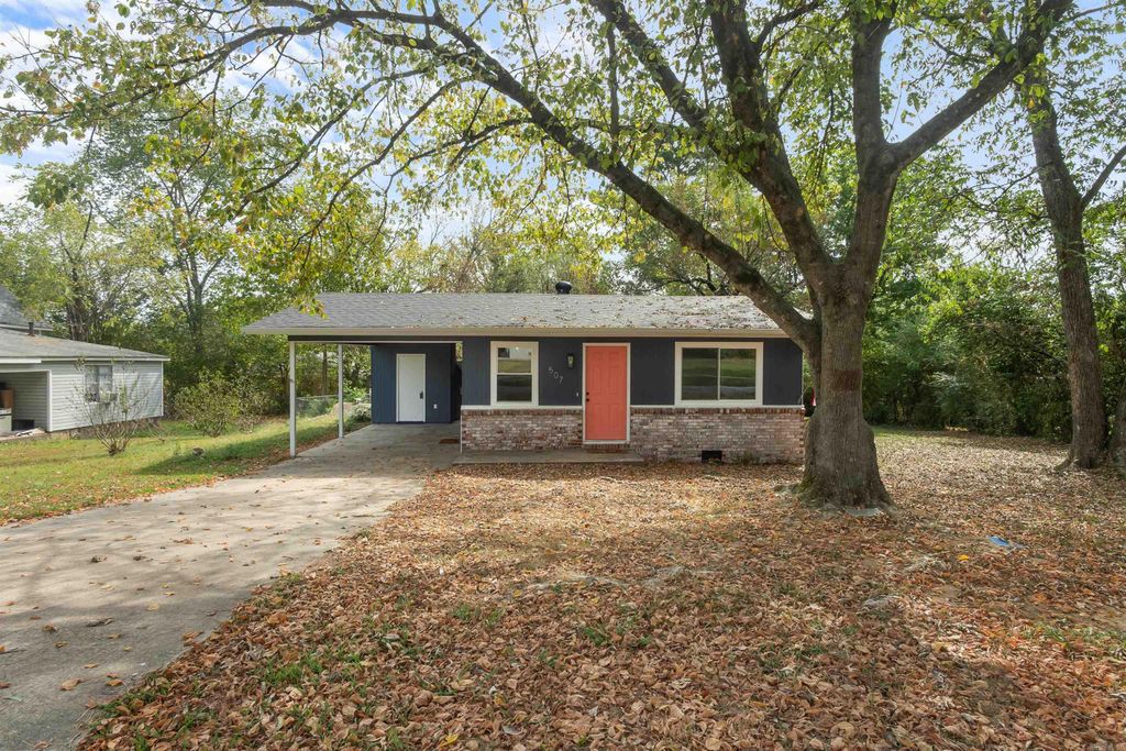 507 Case Street, Heber Springs, AR 72543