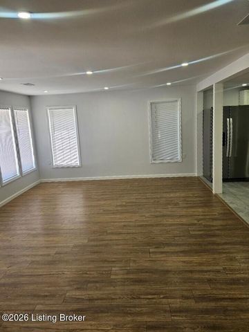 3501 Blevins Gap Rd, Louisville, KY 40272