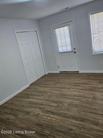 3501 Blevins Gap Rd, Louisville, KY 40272