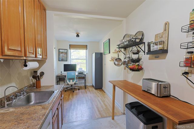 5730 Mosholu Avenue 2B, Bronx, NY 10471