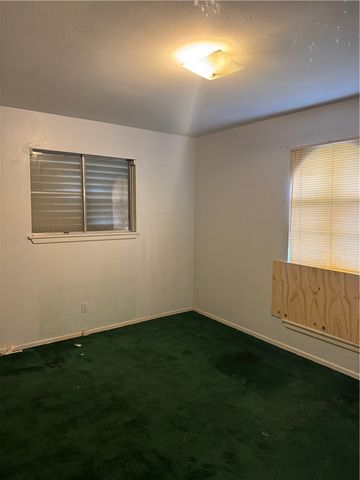 4002 Macarthur St, Corpus Christi, TX 78416