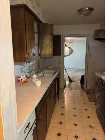4002 Macarthur St, Corpus Christi, TX 78416