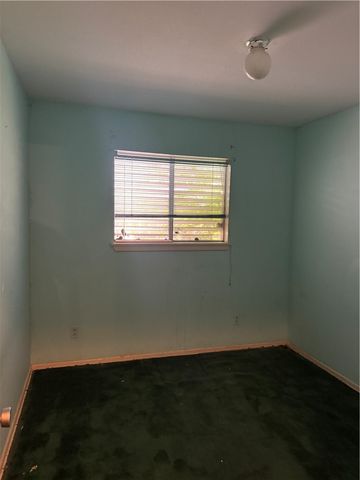 4002 Macarthur St, Corpus Christi, TX 78416
