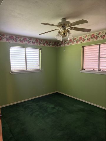 4002 Macarthur St, Corpus Christi, TX 78416