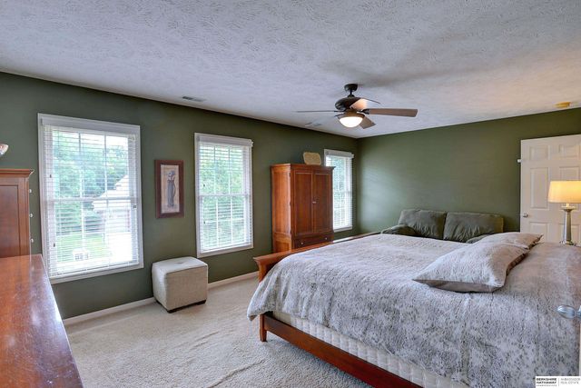 1614 S 179th Street, Omaha, NE 68130