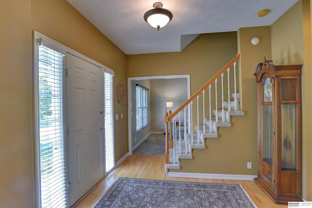 1614 S 179th Street, Omaha, NE 68130