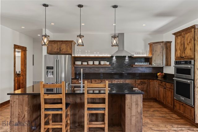 65 Rocky Creek Lane, Livingston, MT 59047