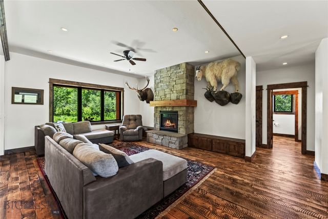 65 Rocky Creek Lane, Livingston, MT 59047