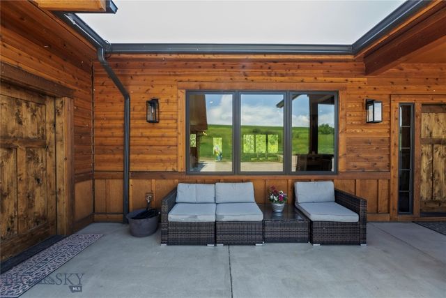 65 Rocky Creek Lane, Livingston, MT 59047