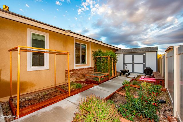 44123 Pagoda Way, Lancaster, CA 93536