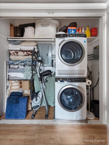 1150 N Lake Shore Drive 19A, Chicago, IL 60611