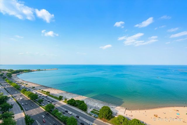 1150 N Lake Shore Drive 19A, Chicago, IL 60611