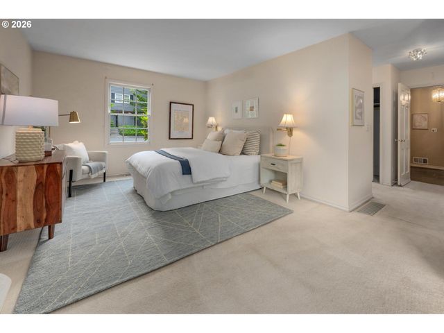4225 Sw 52ND Ave, Portland, OR 97221