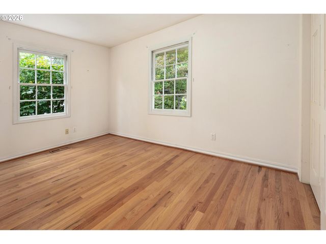 4225 Sw 52ND Ave, Portland, OR 97221