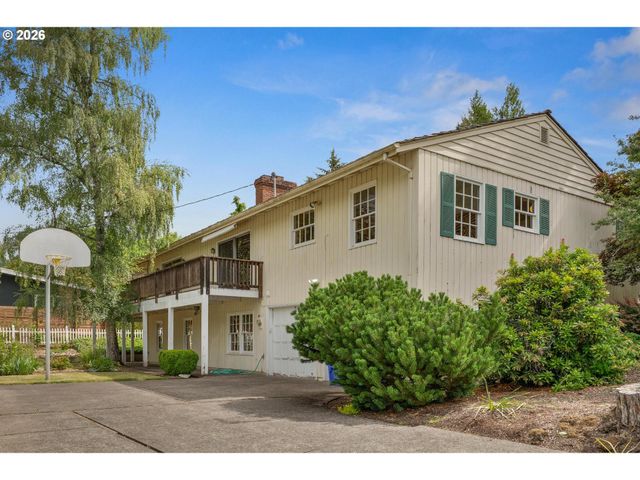 4225 Sw 52ND Ave, Portland, OR 97221