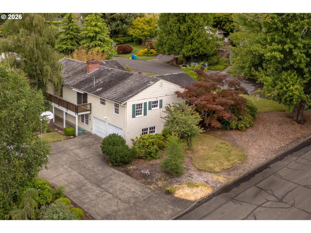 4225 Sw 52ND Ave, Portland, OR 97221