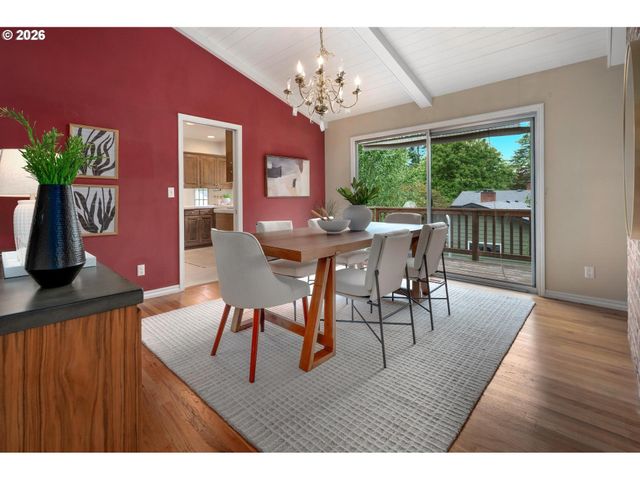 4225 Sw 52ND Ave, Portland, OR 97221