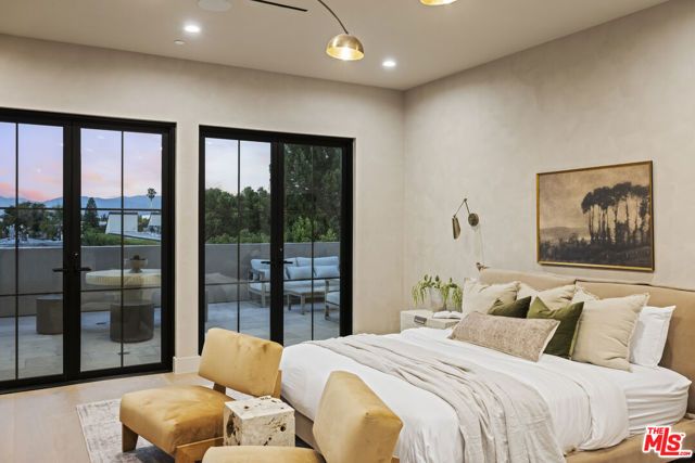 14273 Greenleaf Street, Sherman Oaks, CA 91423