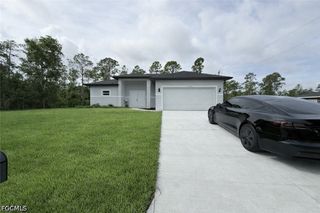 1103 W 10th ST, Lehigh Acres, FL 33972