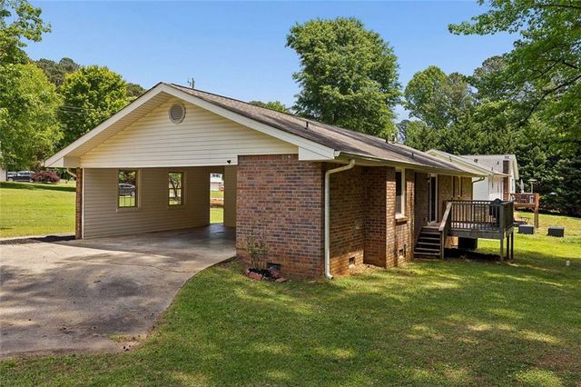 296 Holloway Drive, Canton, GA 30115