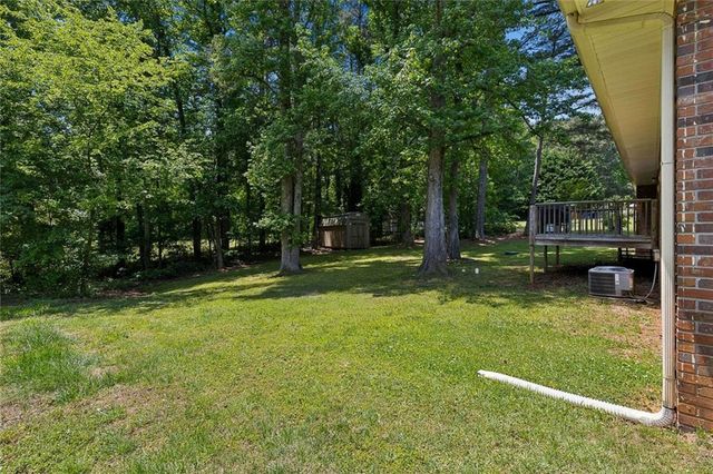 296 Holloway Drive, Canton, GA 30115
