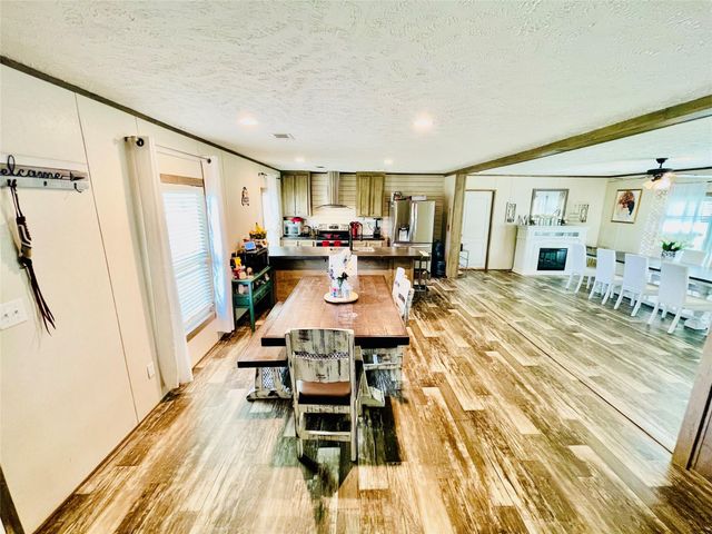 16919 Carlswood Drive, Baytown, TX 77523