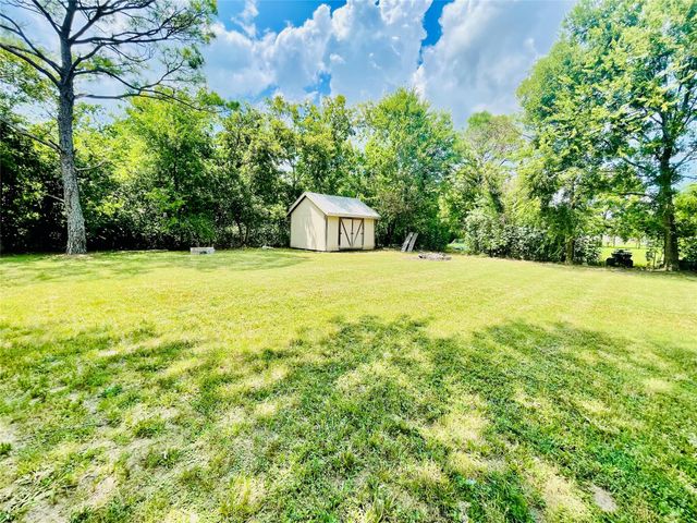 16919 Carlswood Drive, Baytown, TX 77523