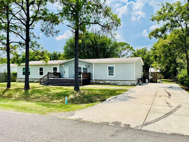 16919 Carlswood Drive, Baytown, TX 77523