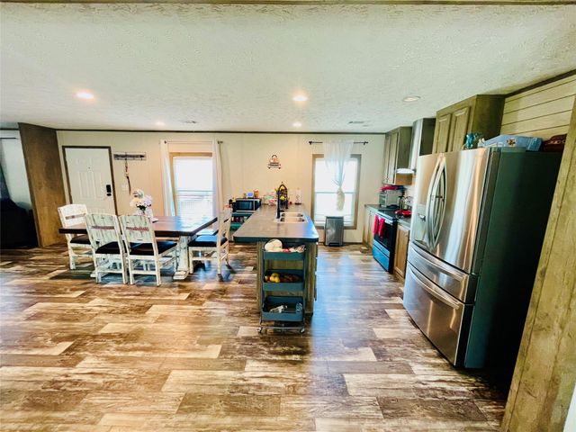 16919 Carlswood Drive, Baytown, TX 77523