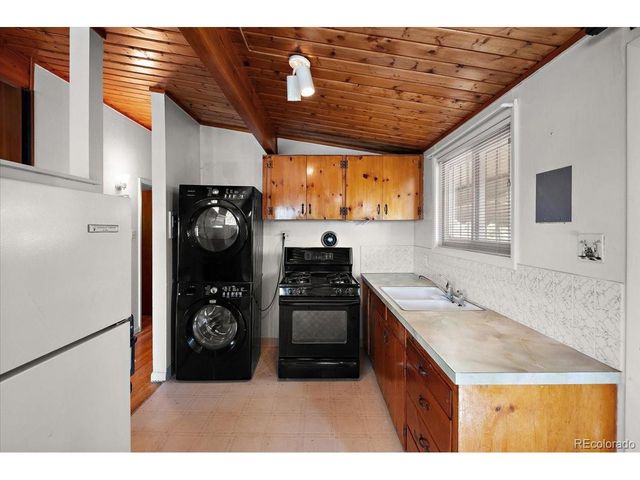 1506 N Ogden Ave, Pueblo, CO 81001