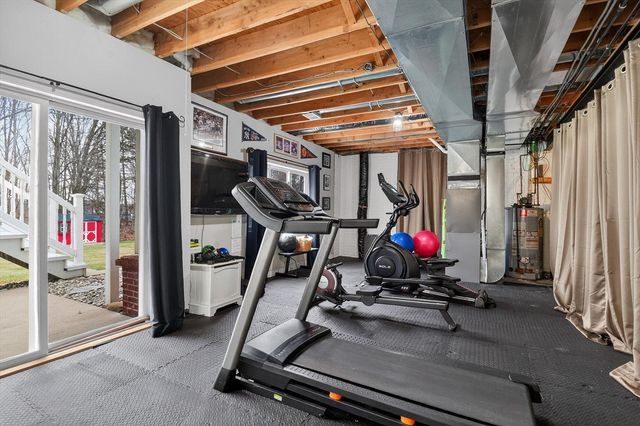 7233 N Lake Orchard Drive, Gregory, MI 48137