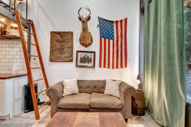 944-946 N Main Avenue, Springfield, MO 65802