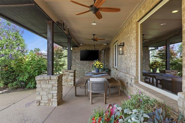 2191 W Center Road, Norman, OK 73072