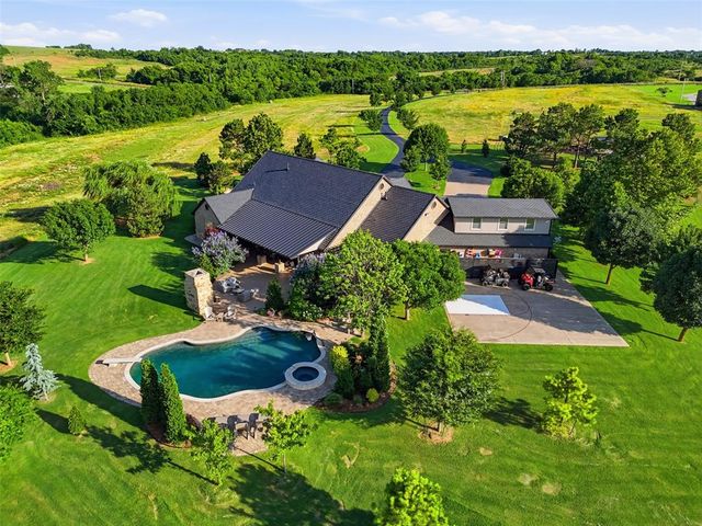 2191 W Center Road, Norman, OK 73072