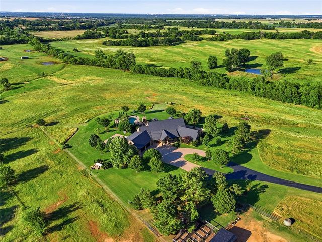 2191 W Center Road, Norman, OK 73072