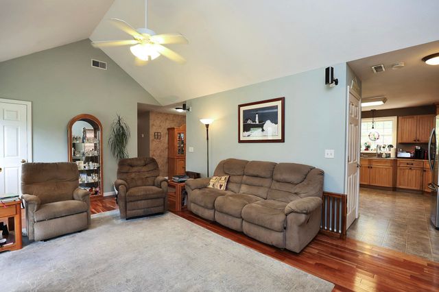 415 Dale Street, Wilton, NH 03086