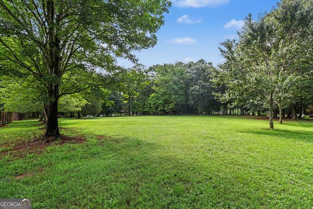1790 Lipscomb Lake Road, Pendergrass, GA 30567